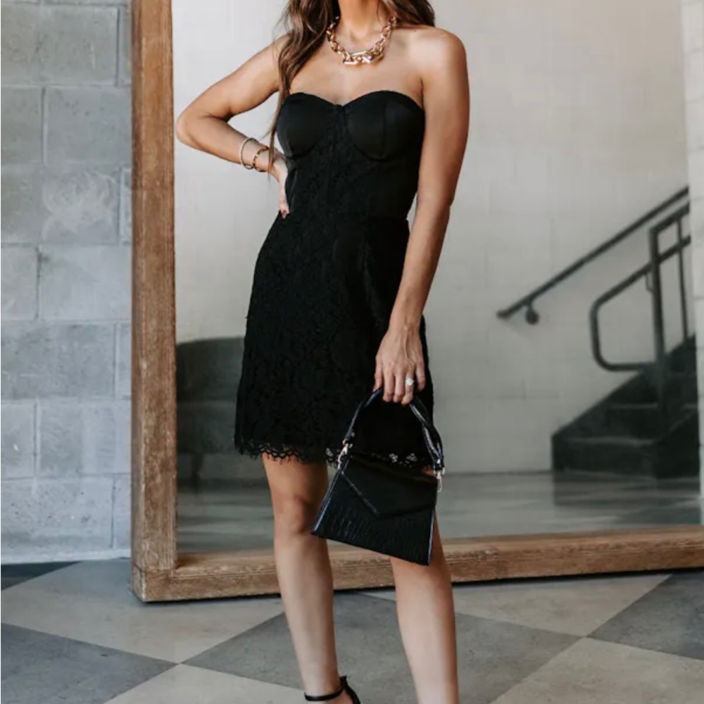 Black lace dress